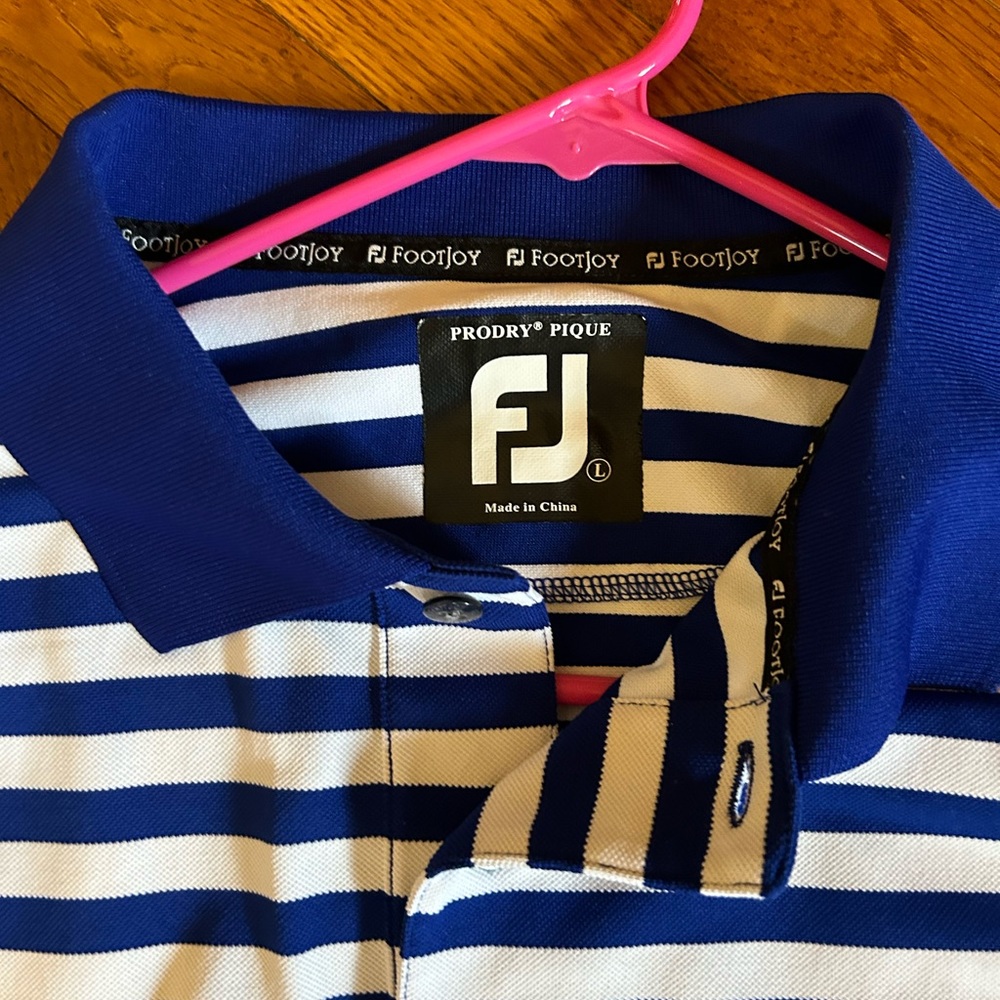 Men’s FootJoy purple polo L
